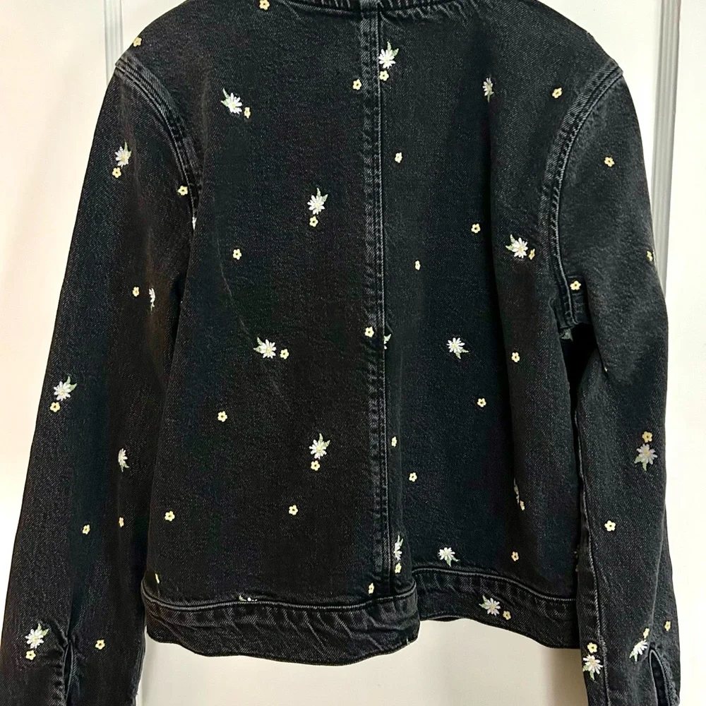 NWT Rails Lido Black Denim/Jean Jacket with Floral Embroidery - XS - Picture 5 of 7